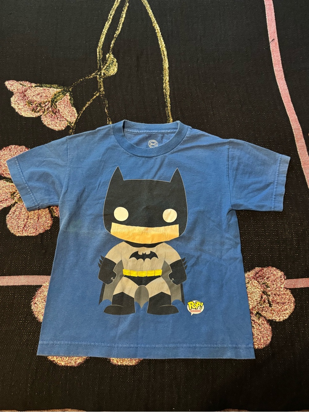 DC Comics Blue Crewneck Tee with Gold Logo Print Size Small Boys